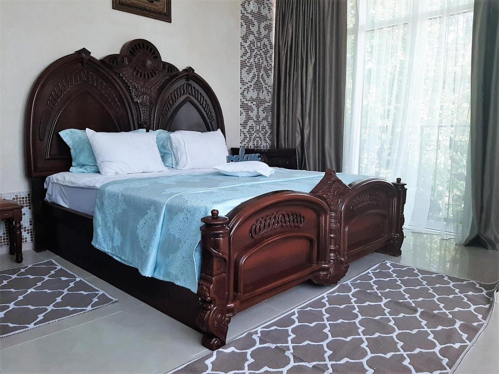 Alice Place Hotel Odesa Room photo